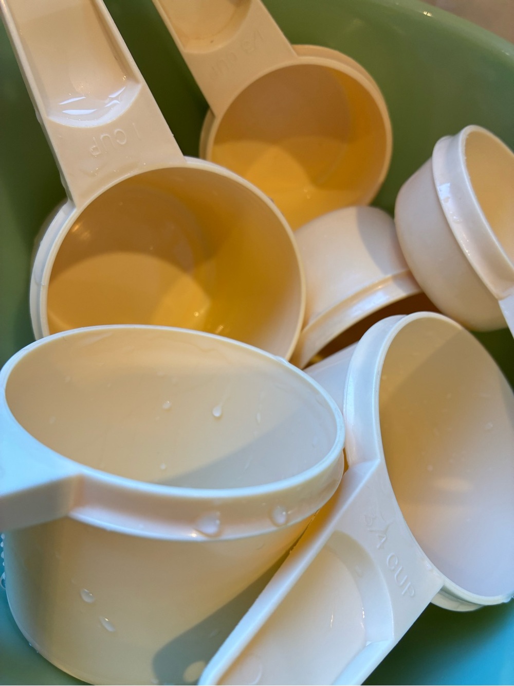 Tupperware Cream Measuring Cups Set - Stackable - Picture 2 of 9